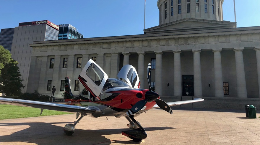 Cirrus Aircraft had this SR-22 (minus engine) lined up and waiting to greet visitors to the Ohio Statehouse on Sept. 18, 2018, when AOPA joined other general aviation backers in celebrating the power of the airplane. Kyle Lewis photo. 