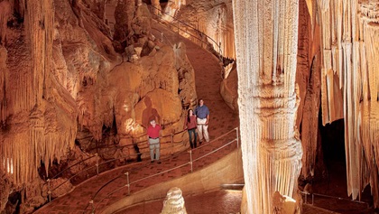 Photo courtesy of Luray Caverns.