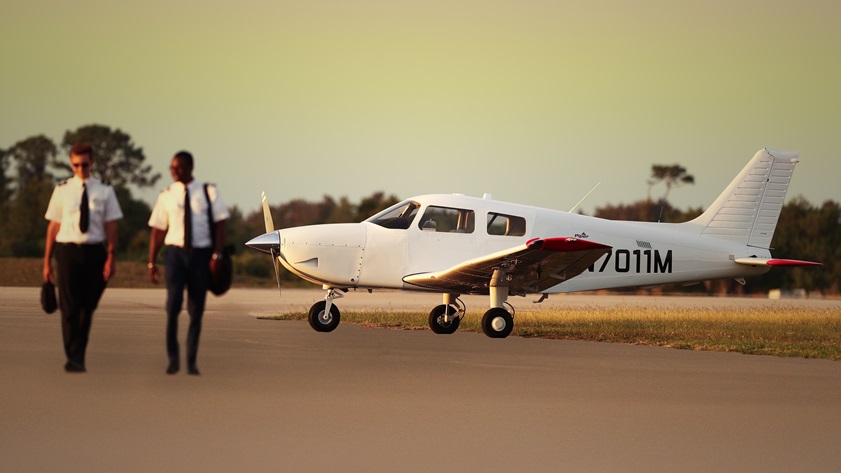 Piper Aircraft introduced the Piper 100 and 100i aircraft models, training versions of the Piper PA-28 Archer, in April. Photo courtesy of Piper Aircraft. 
