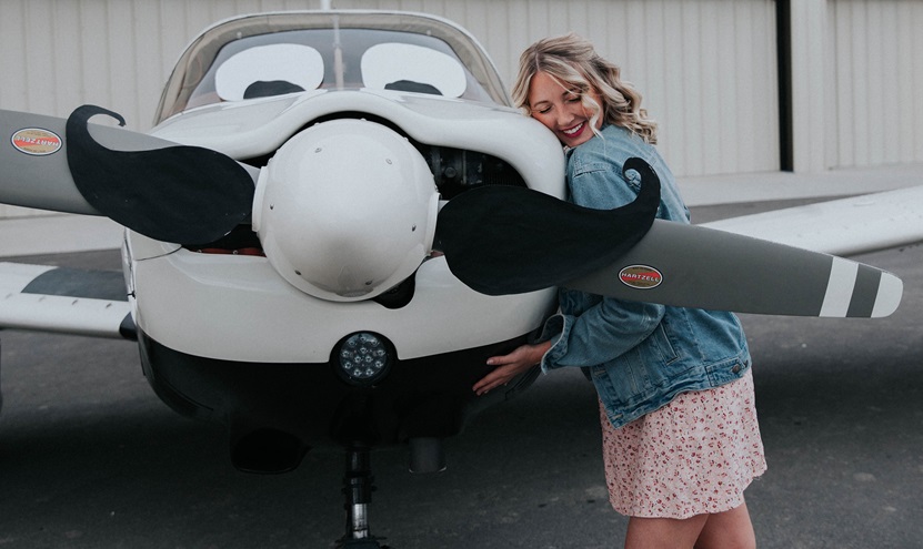 Pilot, Utah Air National Guard member, and aircraft owner Savannah Raskey is inspiring a generation of aviators with her social media posts and encouragement. Photo courtesy of Savannah Raskey.