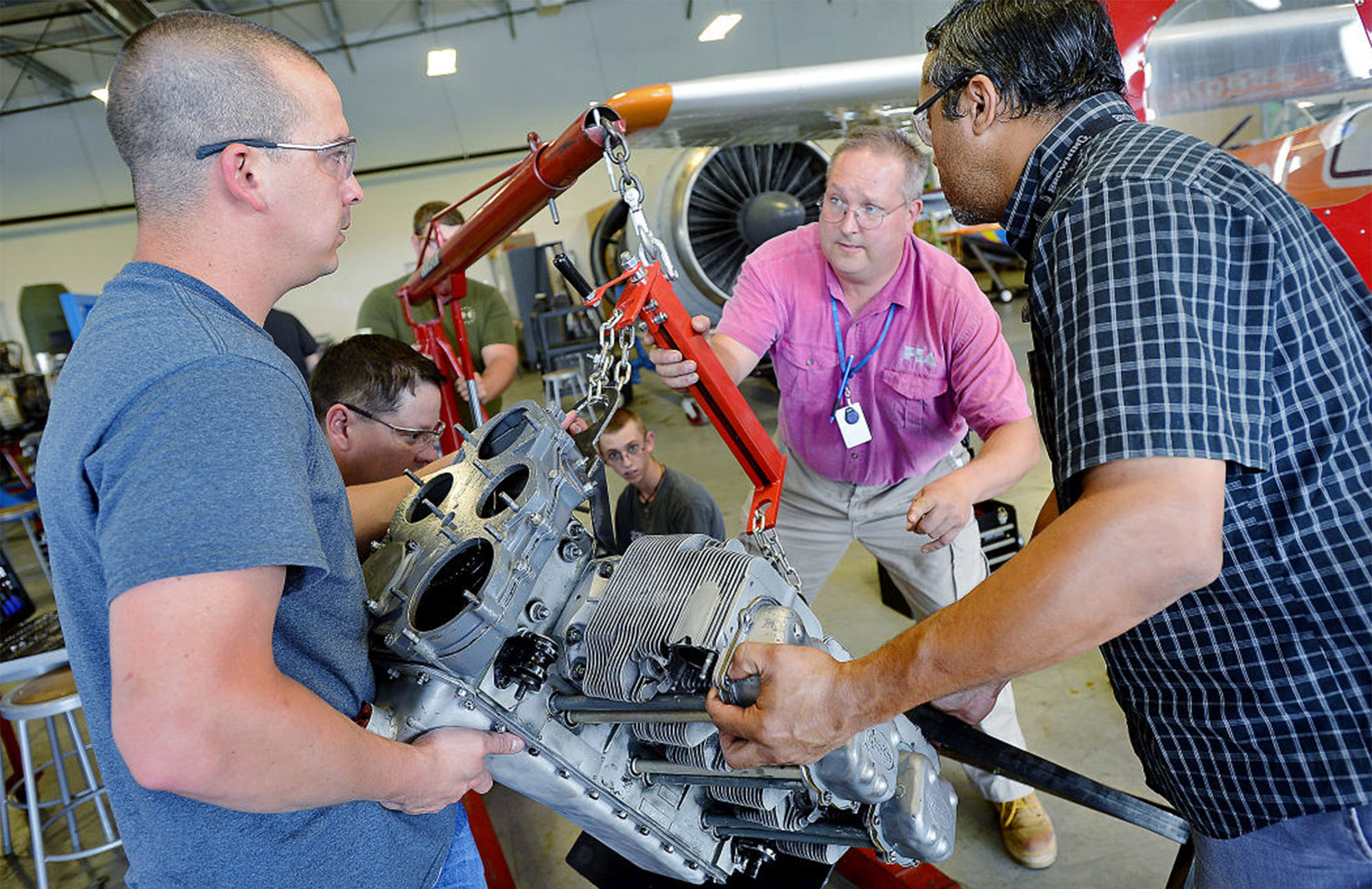 Endeavor Air, a Delta Air Lines subsidiary, has partnered with the Pittsburgh Institute of Aeronautics in Pennsylvania to form a professional pathway for aspiring aviation mechanics. Photo courtesy of the Pittsburgh Institute of Aeronautics.