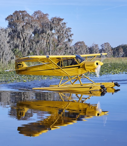 The AOPA Sweepstakes Super Cub is at home on Lake Pierce on its Wipline 2