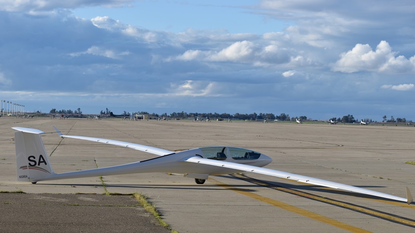 The fly-by-wire system controls 12 independently actuated flight control surfaces across a 93-foot wing. Photo courtesy of Paulo Iscold/Nixus Project.