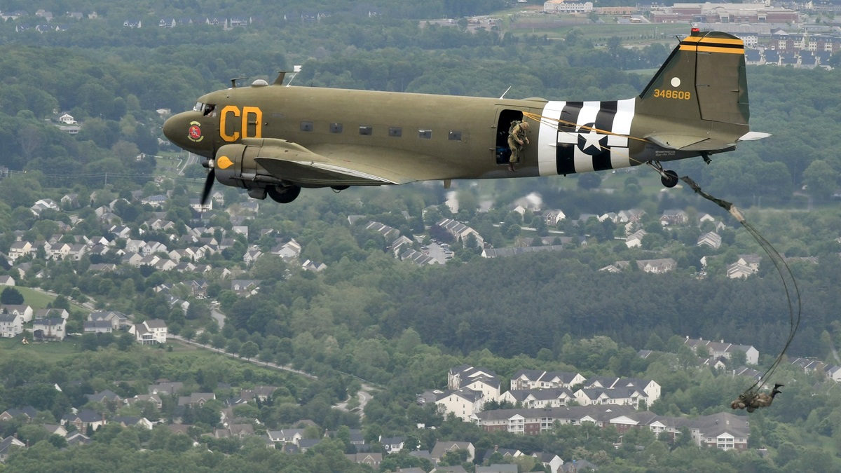 World War II aircraft at AOPA Fly-In