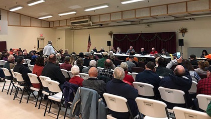 Pilots speak up to save a Maine airport. Photo by Sean Collins.