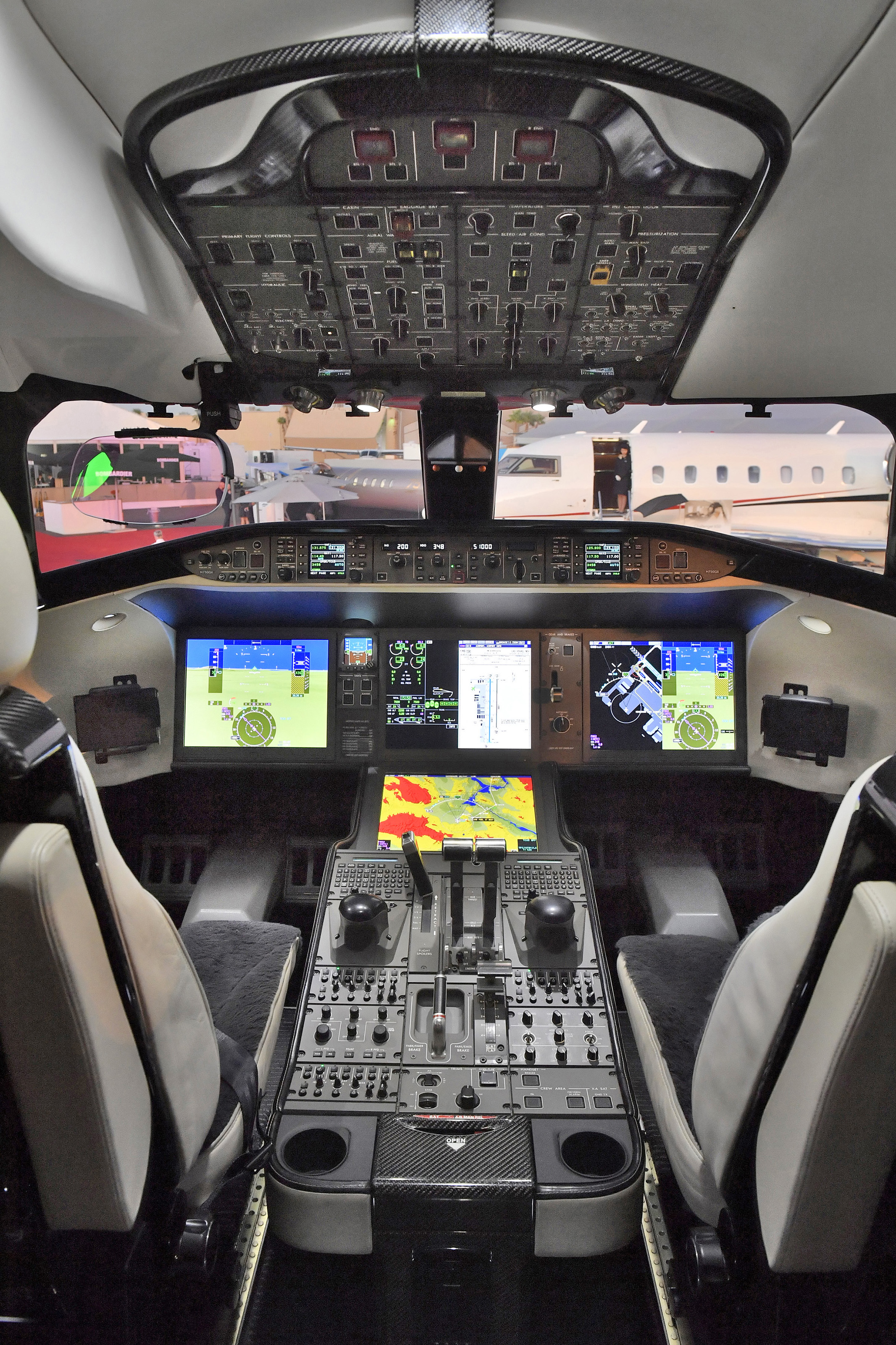 The Bombardier Global 7500 leaves little to be desired for pilots. Photo by Mark Wagner.