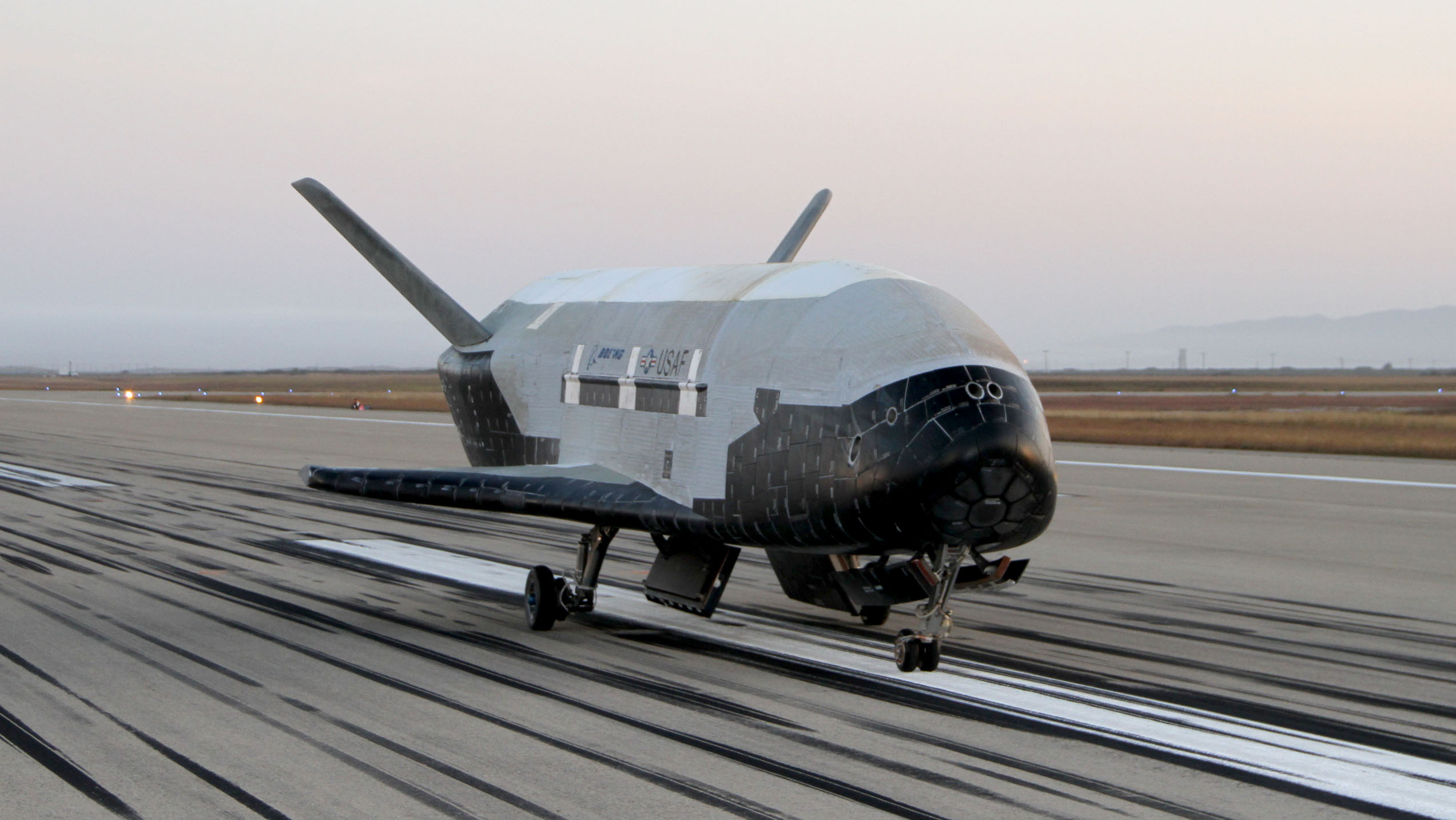 X37B spaceplane team wins Collier AOPA