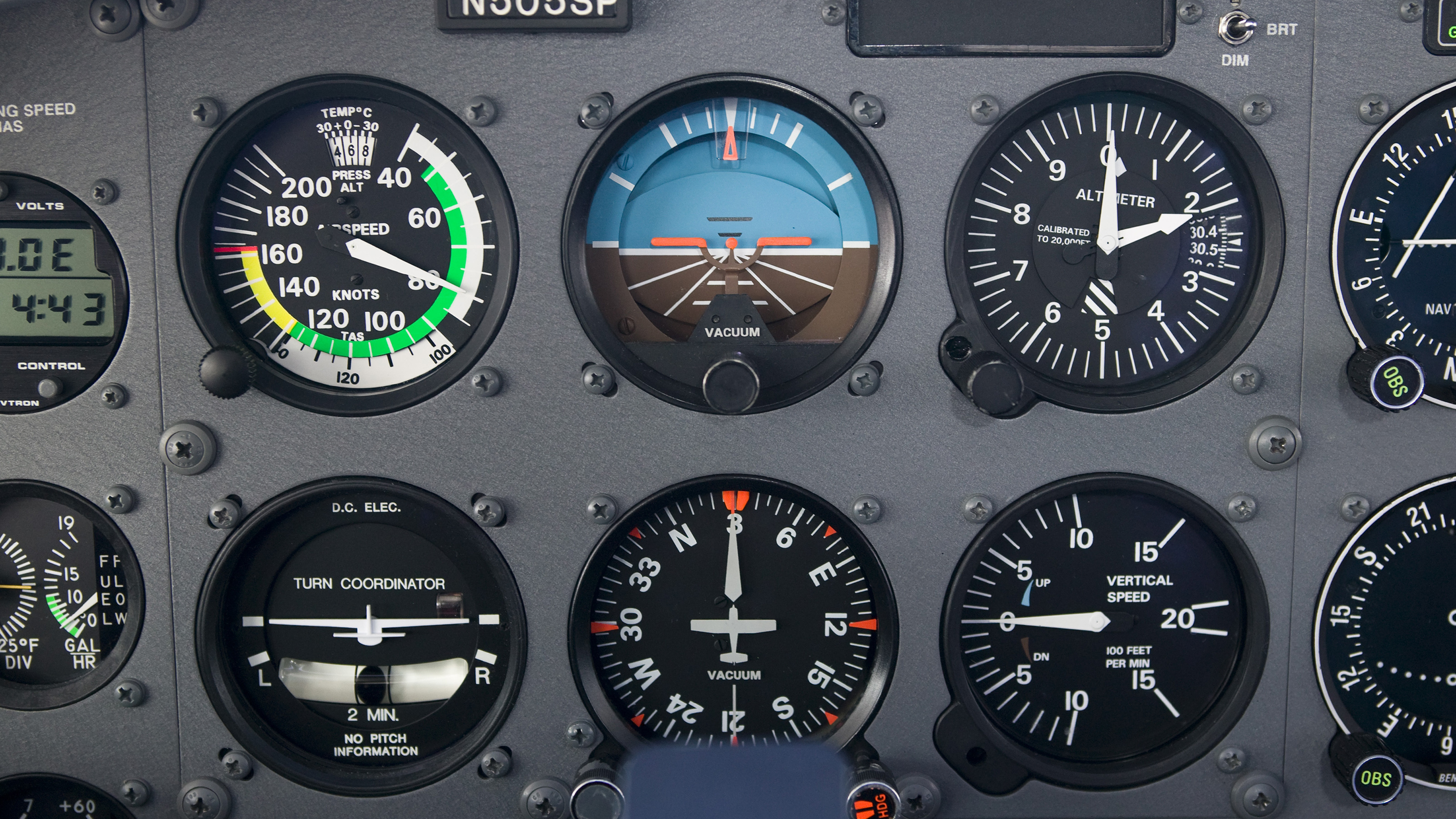 What's the most effective way to tell if you've successfully leveled off? It might not be on the instrumental panel.  Photo by Mike Fizer.