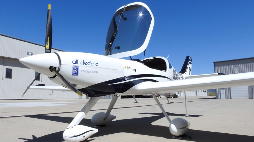 Bye Aerospace is testing three different propellers on the eFlyer 2 to determine which is best suited to take advantage of the characteristics of the electric powertrain. Photo courtesy of Bye Aerospace. 