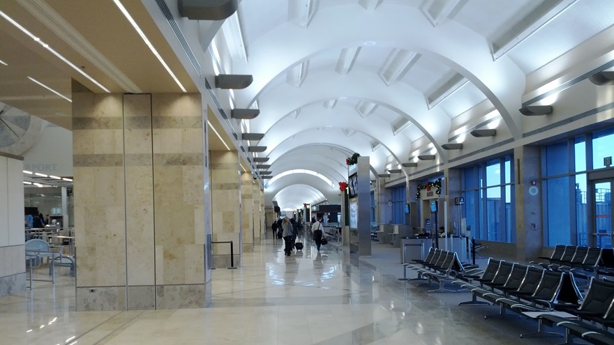 John Wayne Airport-Orange County in Santa Ana, California, went ATC zero on March 27, one of many facilities affected by the coronavirus pandemic.