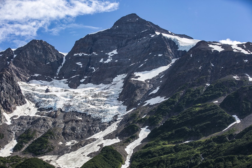 British Columbia has no shortage of scenic drama. Take Tatshenshini-Alsek Provincial Park, for example. It may not have the height of Denali, but it sure shares its beauty. Photo courtesy of Noel Hendrickson.