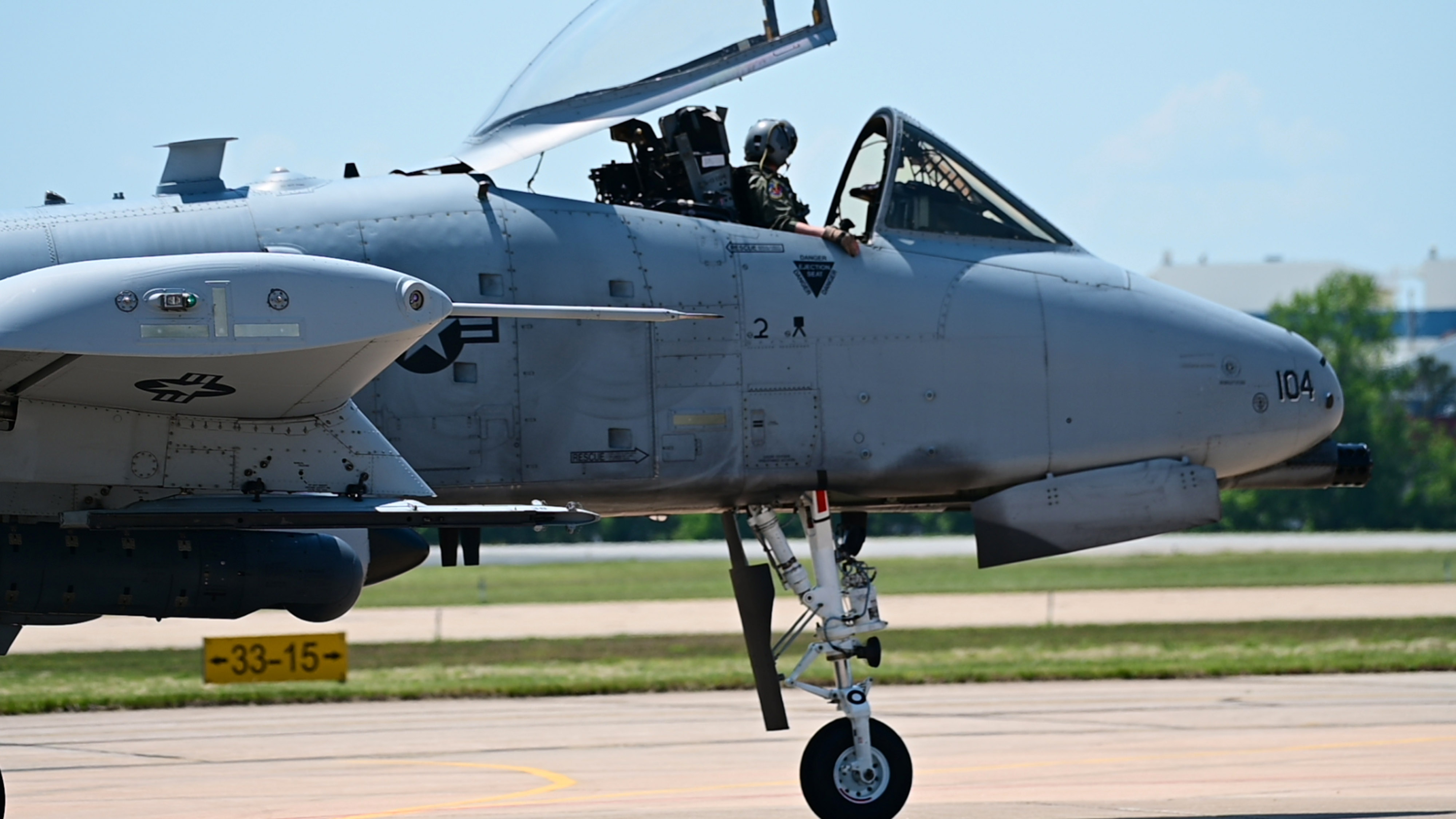 A Maryland Air National Guard pilot taxis a Fairchild Republic A–10C Thunderbolt II close air support jet before a mission departing from Martin State Airport near Baltimore. Photo by David Tulis.