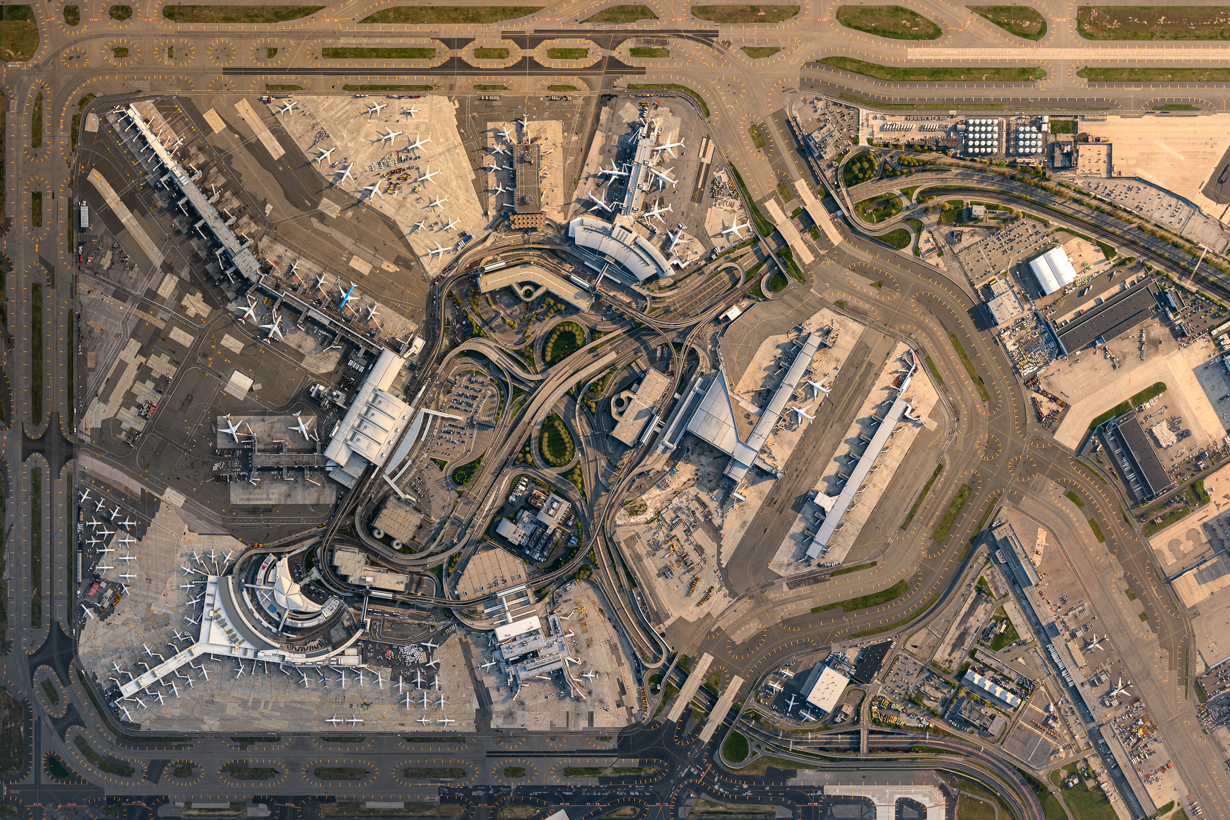 Filip Wolak documents the effects of the coronavirus pandemic from above. Here, he captures a dormant John F. Kennedy International Airport. Photo by Filip Wolak.