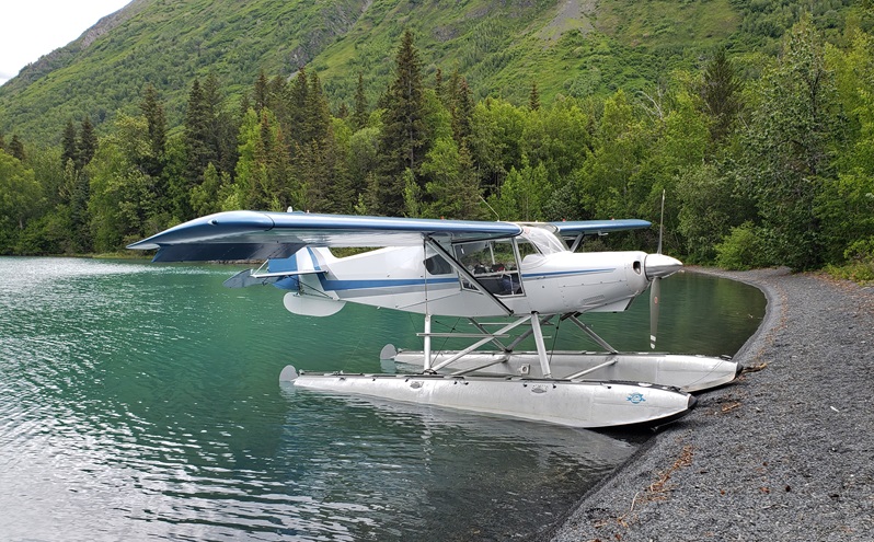 The kitbuilt Bearhawk Aircraft 4-Place STOL taildragger adds options for floats and skis that increase backcountry versatility. Photo courtesy of Bearhawk Aircraft.