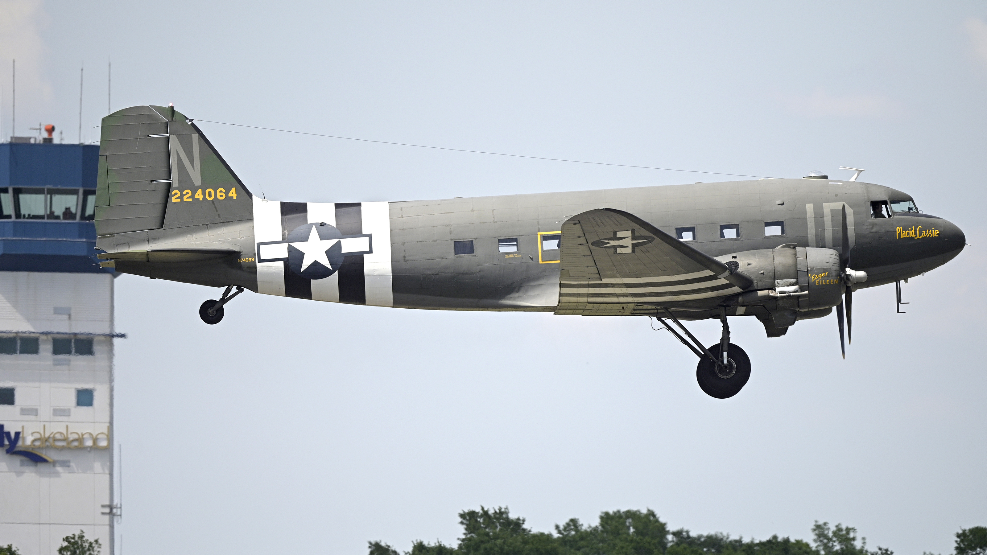 Douglas C-47 Skytrain “Placid Lassie” performs in the airshow at the Sun 'n Fun Aerospace Expo in Lakeland, Florida, on April 14. Photo by Phelan M. Ebenhack.