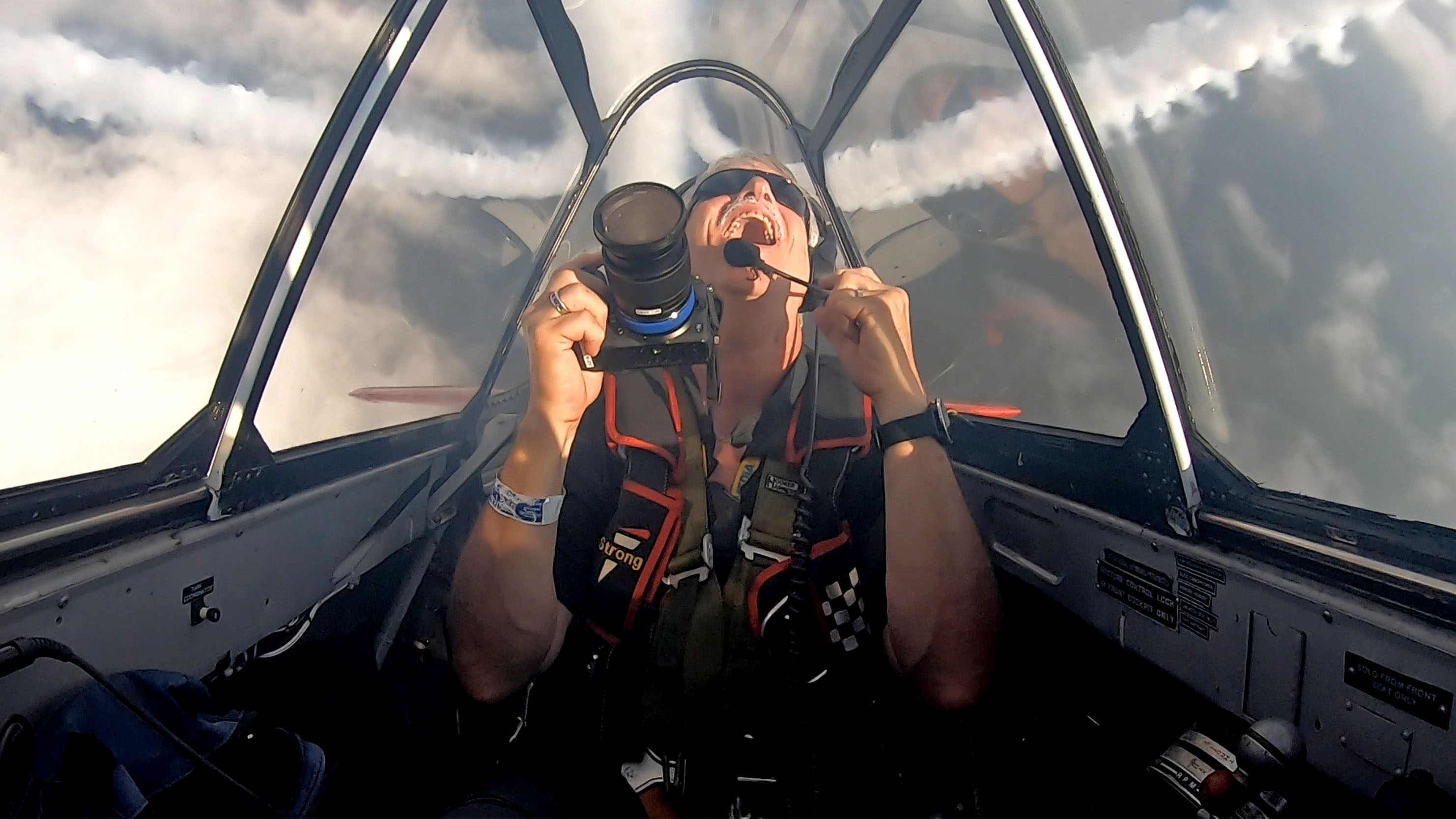 Here we go, smoke on now!' - AOPA