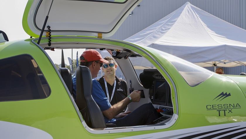 More than 50 exhibitors greeted more than 500 attendees at the first AOPA Aviator Showcase in Manassas, Virginia, August 27. A similar turnout is expected in Fort Worth, Texas, for the second AOPA in-person event of 2021. Photo by Chris Rose.