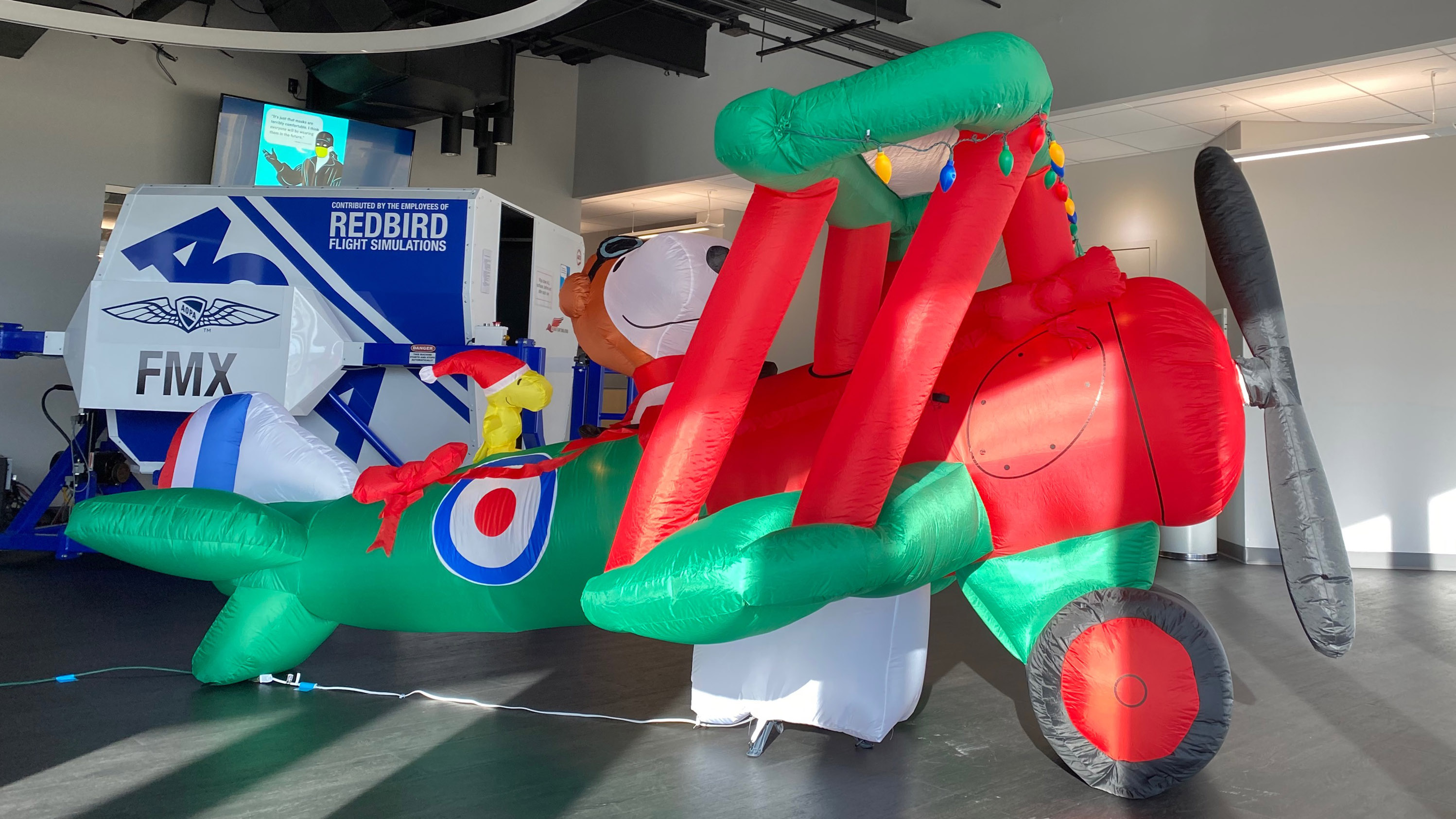 Snoopy and Woodstock make a Christmas appearance at AOPA. Photo by Alyssa Cobb.