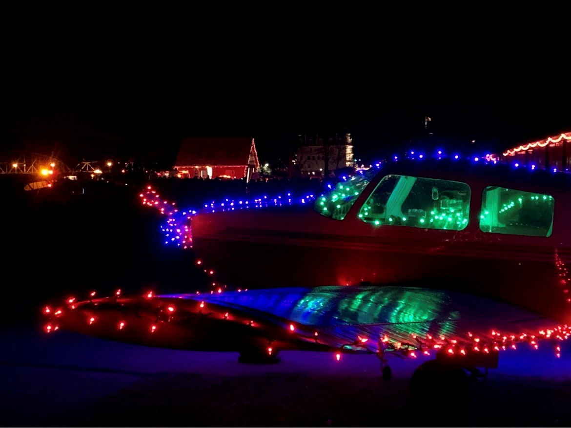 Goodspeed Airport in East Haddam, Connecticut, decorated hangars and flew Santa in for the town event “Light up East Haddam.” Photo courtesy of Kevin Rich. 