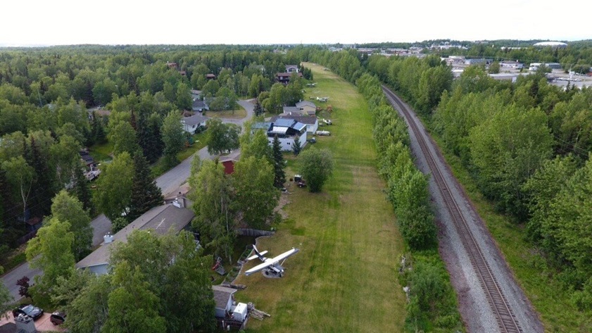 Residents of Flying Crown Airpark, located just south of Anchorage, Alaska, are battling a lawsuit over property rights. Photo by Barry Byne.