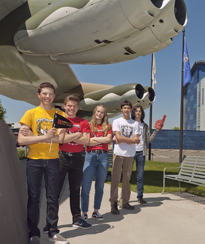Raisbeck Aviation High School students left to right: Alex Shemwell, Garett Griner, Lyra Young, Jason Poo, and Atticus Bhat. Photo courtesy of GAMA.