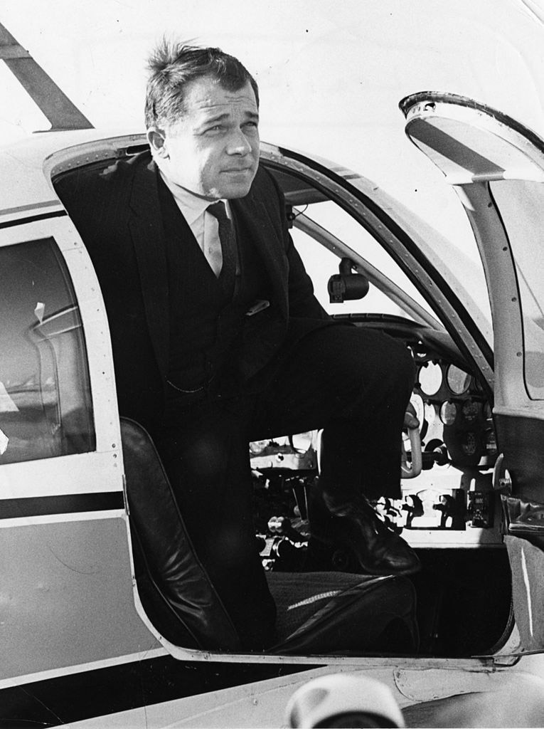 Attorney F. Lee Bailey dies at 87 AOPA