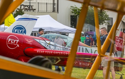 Flyt Aviation sponsored an Extra 300 during Vintage Day at Peach State Aerodrome in Williamson, Georgia. Photo courtesy of Leigh Hubner.