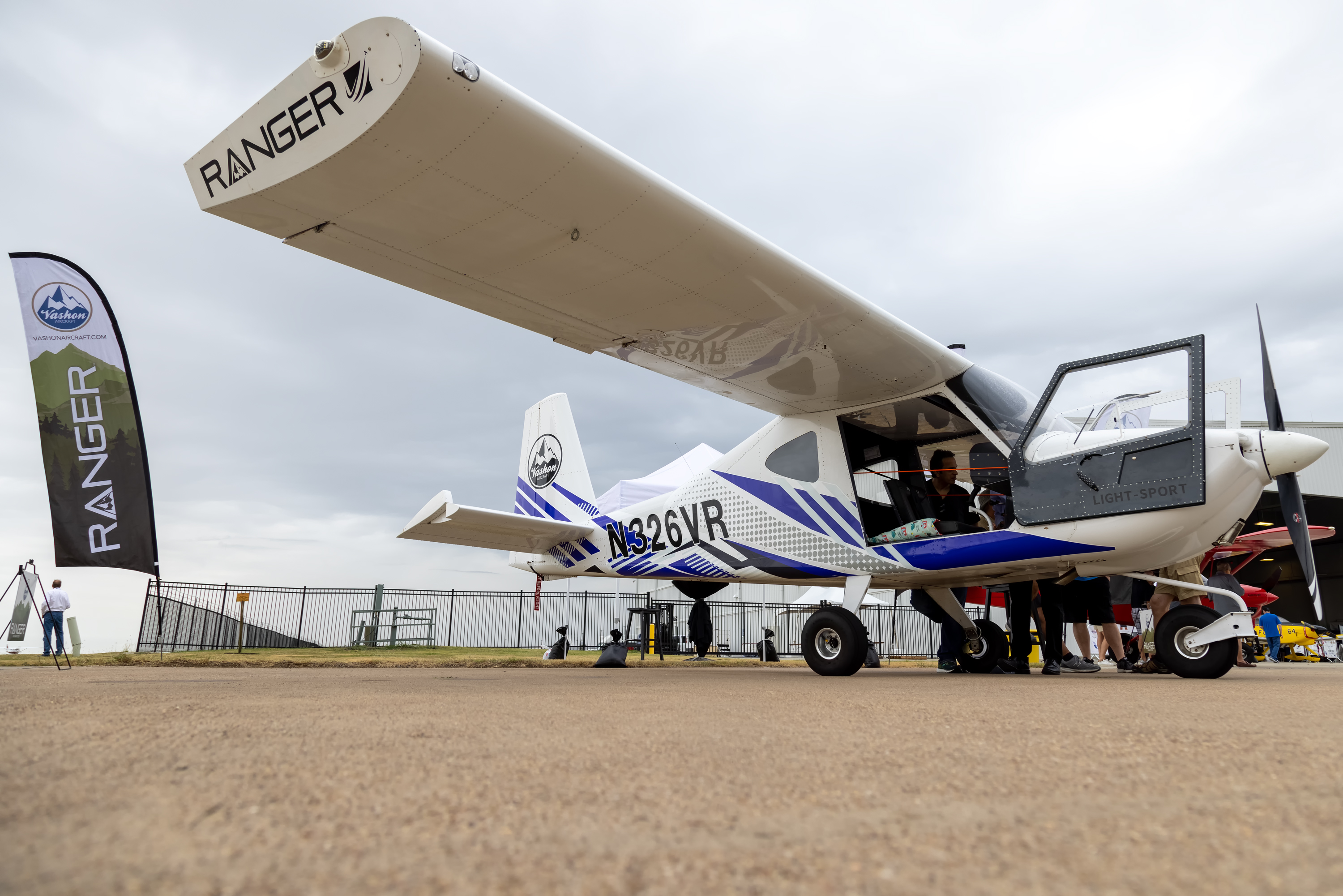 Fort Worth AOPA Aviator Showcase