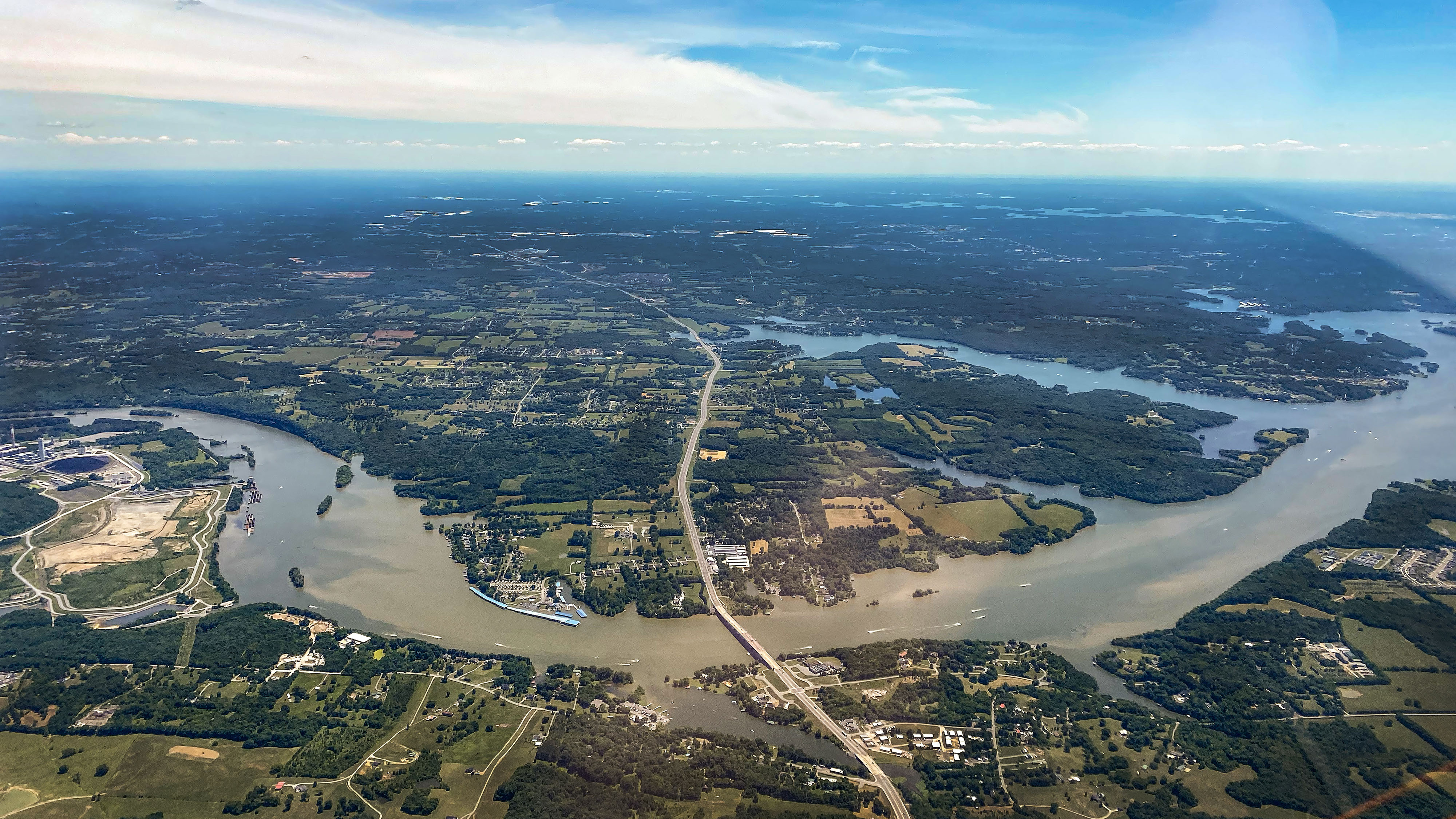 A bend in the Cumberland River leads to Nashville, Tennessee, and John C. Tune Airport. Photo by David Tulis.