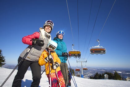 Okemo (now managed by Vail Resorts) in Ludlow, Vermont, offers an abundance of terrain suitable to beginner and intermediate skiers, including relatively easy runs from the summit that help make it a popular family destination. Photo courtesy of Ski Vermont.