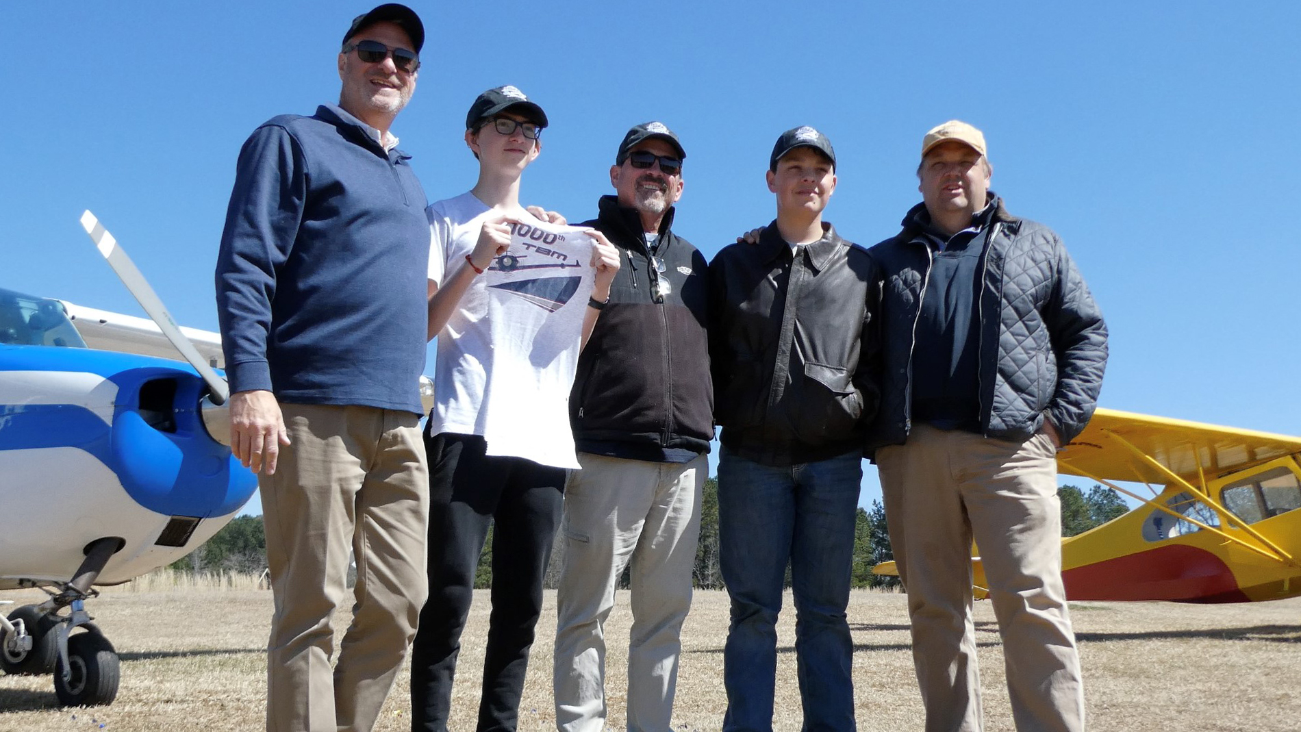 Teens solo eight airplanes on back-to-back 16th birthdays - AOPA