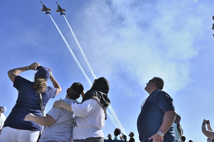 The Blue Angels amazed spectators of all ages during the Naval Air Station Jacksonville Airshow in Florida October 22. The show celebrated the Blue Angels’ heritage, which traces back to 1946 at the squadron’s birthplace of NAS Jacksonville. U.S. Navy photo by Yeoman 2nd Class Paul Cooper Jr.