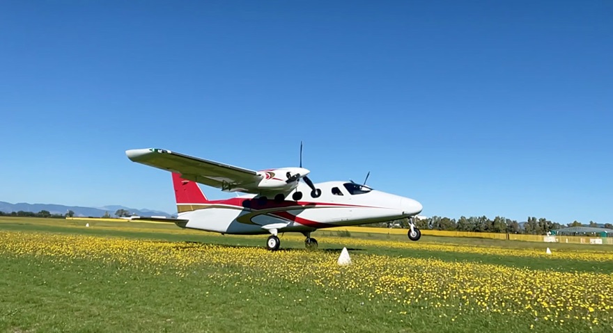 The Tecnam P2012 STOL's wingspan is 8.5 feet longer than that of the Tecnam P2012 Traveller. Photo courtesy of Tecnam.