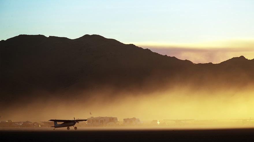 Dusty desert checklist - AOPA