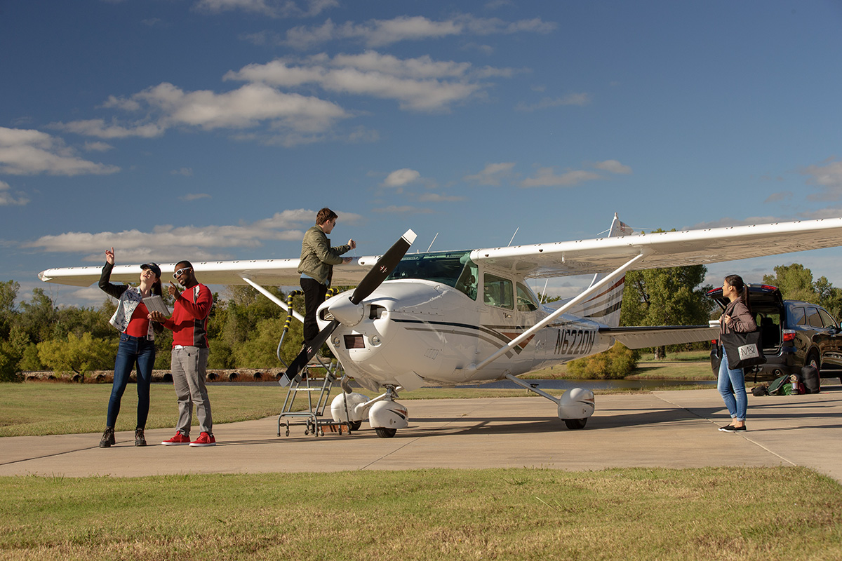 Photo by Mike Fizer.