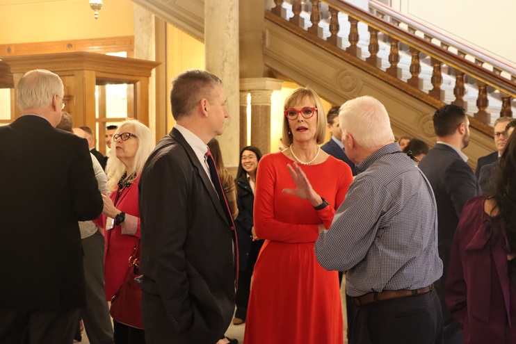 Indiana Lt. Gov. Suzanne Crouch speaks to members of Aviation Indiana on the organization's legislative statehouse day. Photo courtesy of Indiana Statehouse.