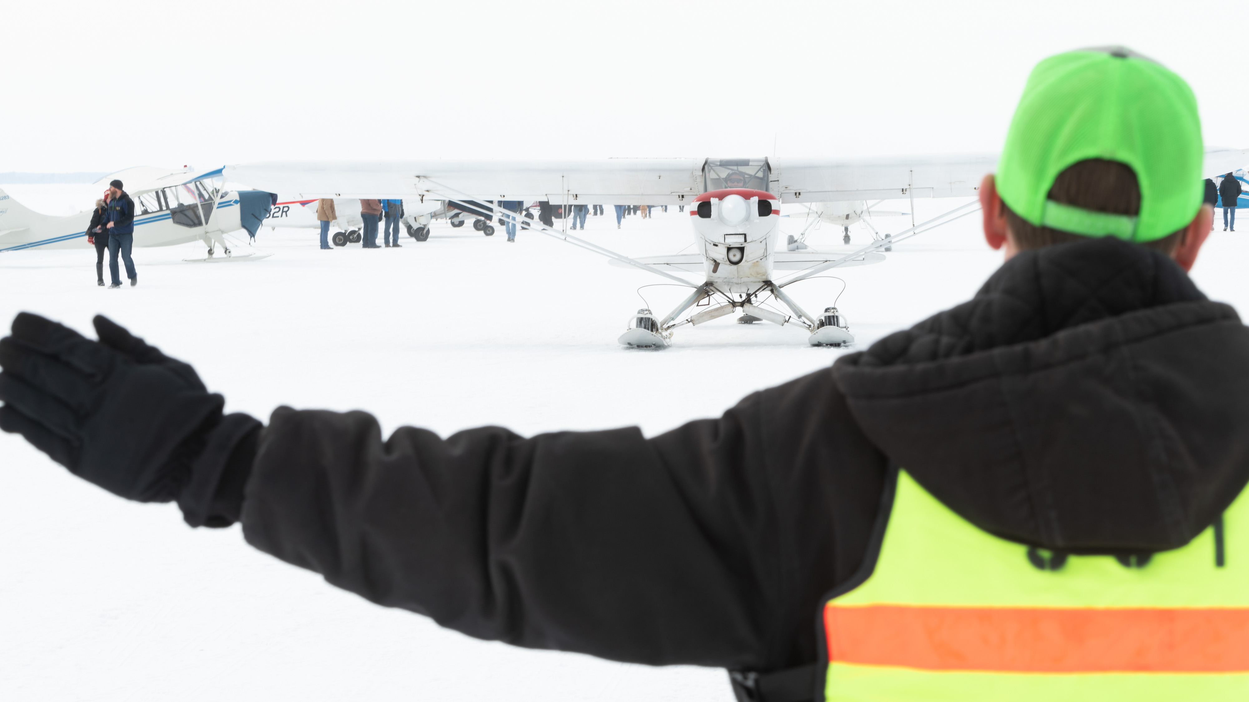 Plenty of parking plowed over here. Photo by Leonardo Correa Luna.