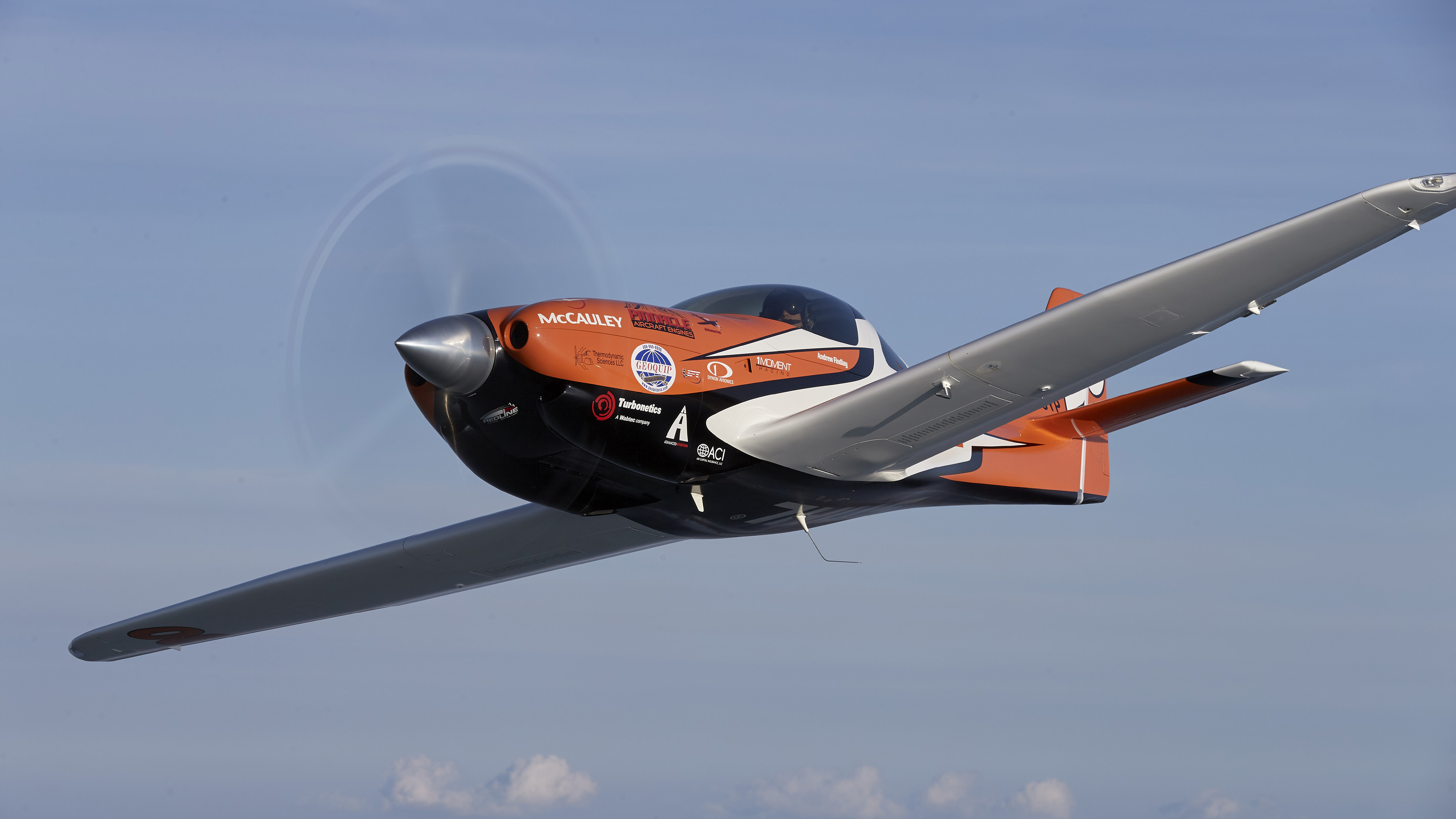 Uncertain yet hopeful future for Reno Air Races AOPA