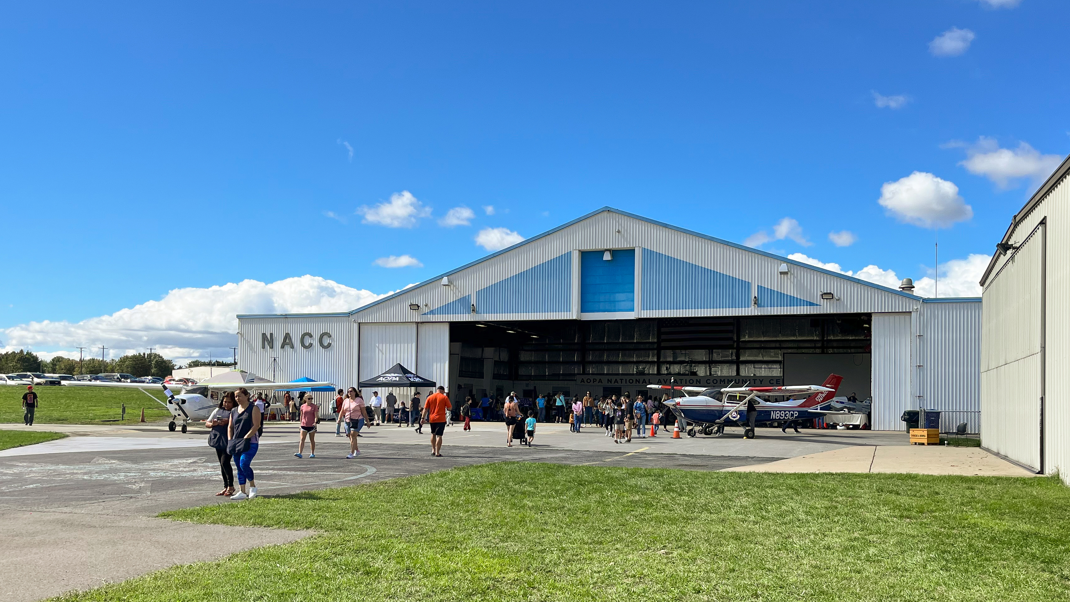 AOPA's National Aviation Community Center. Photo by Sylvia Horne.
