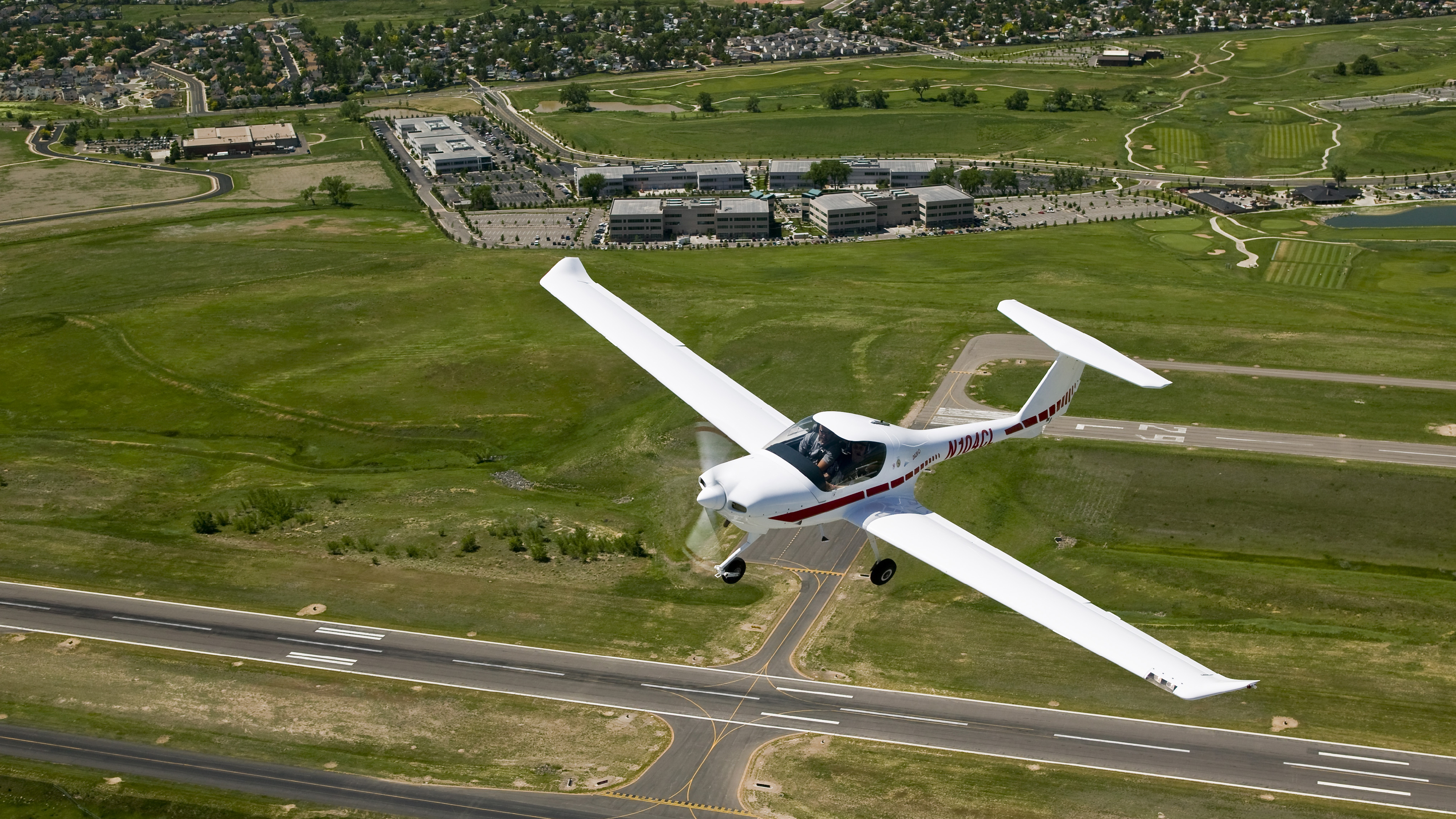 Photo by Mike Fizer.