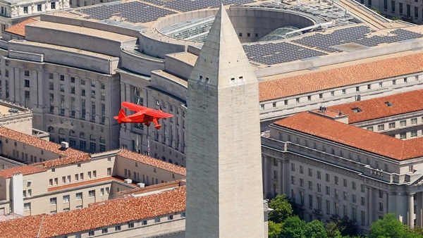 On May 11, dozens of general aviation aircraft flew over our nation’s capital to tell the story of GA. Congress soon thereafter passed one of the most comprehensive and GA-forward FAA authorizations ever achieved. Photo by Chris Rose.