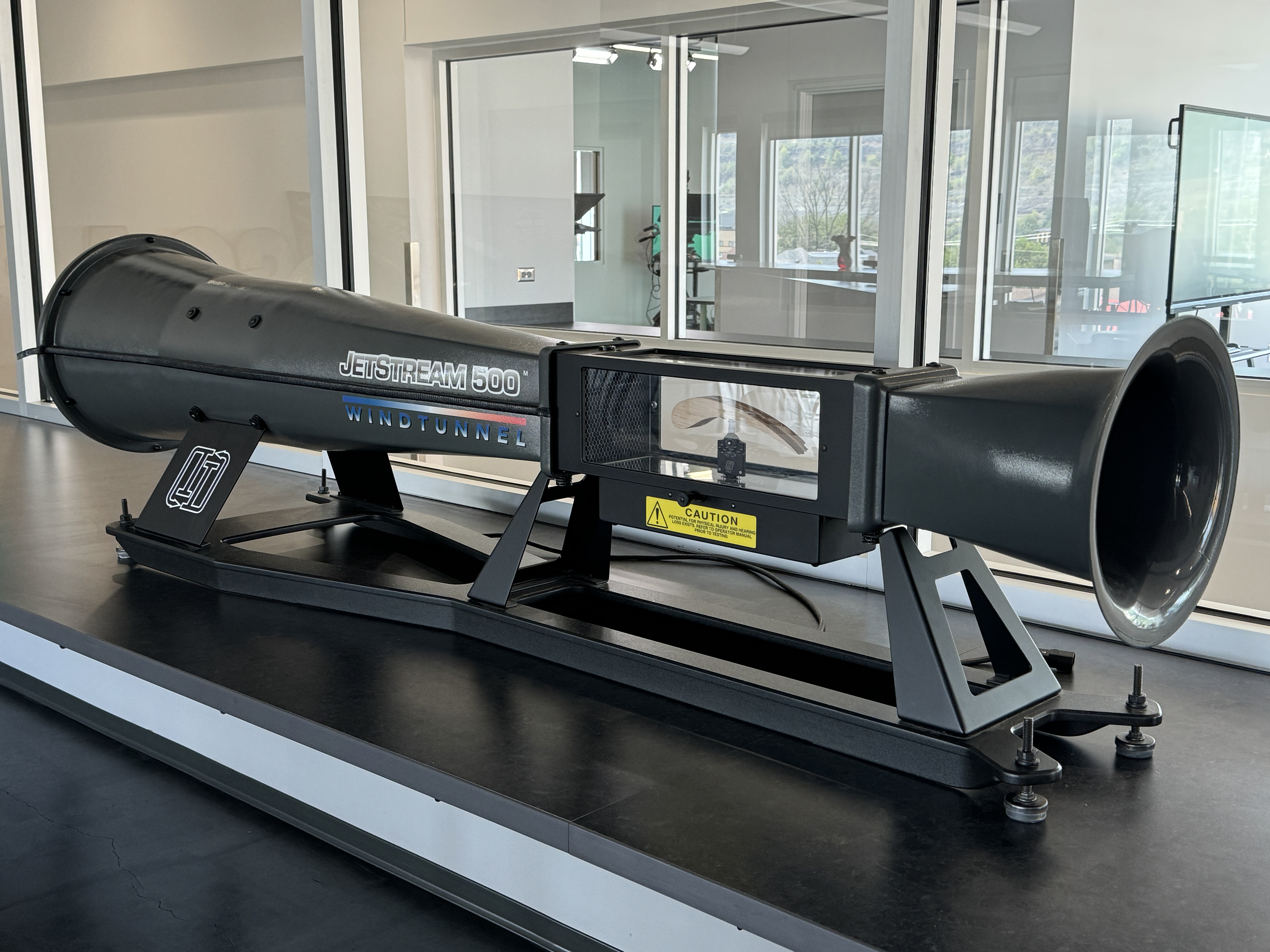 Photo by Glenn Ponas.