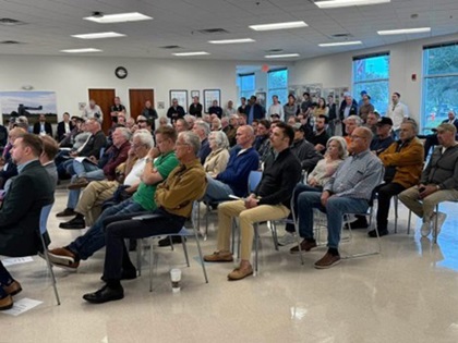 Pilots packed a meeting held on January 13 by the Greater Orlando Aviation Authority to hear comments from local pilots and community members on the proposed landing fee at Orlando Executive Airport. Photo courtesy of Obie Young, Florida Aviation Network.