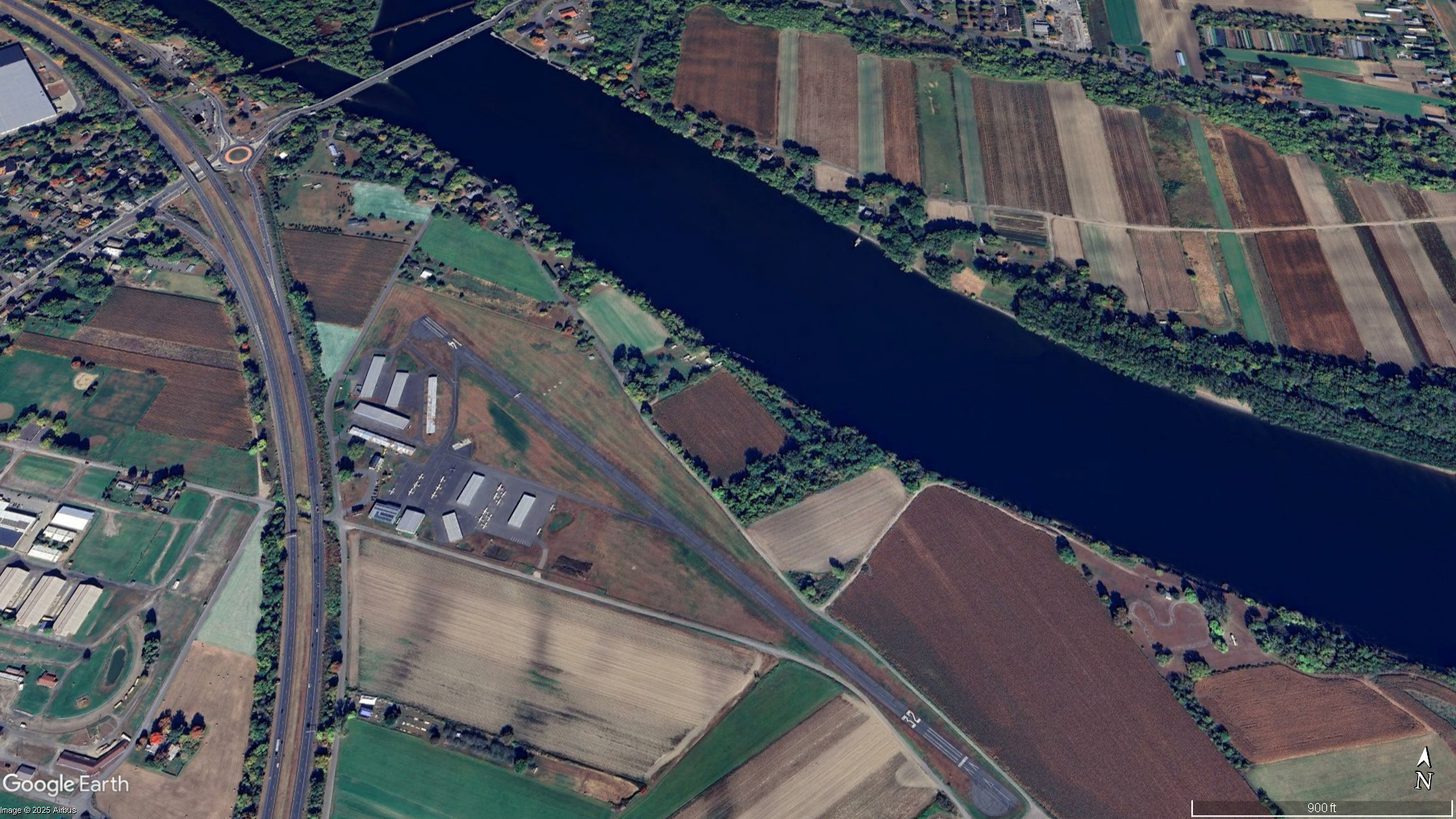 Northampton Airport's runway is roughly parallel to the Connecticut River, about 700 to 1,200 feet from the water's edge. This section of the river has been used by many seaplane pilots over the years, and there is no regulation that prohibits takeoffs or landings. Google Earth image. 