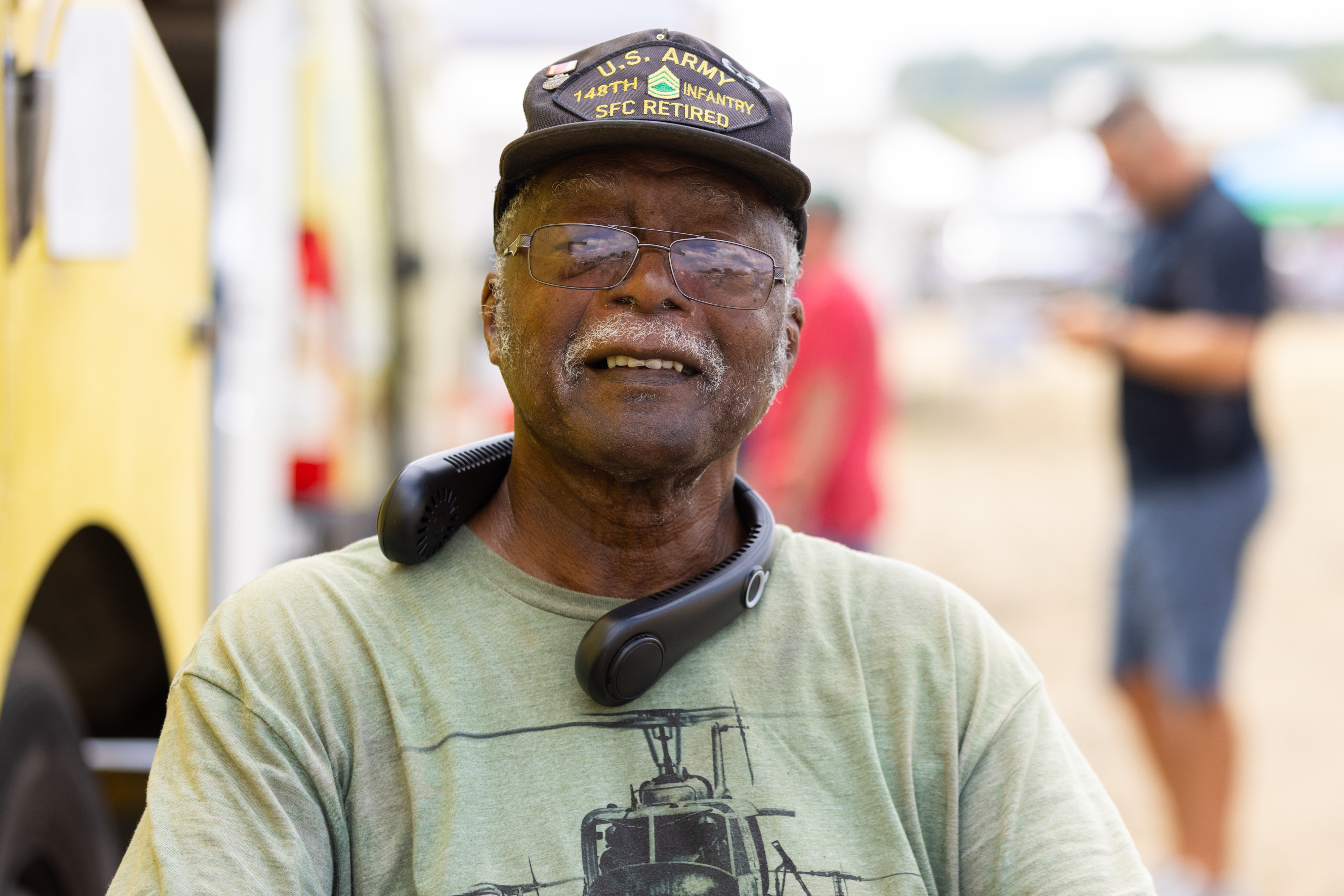 U.S. Army veteran Johnnie Downs shared with AOPA media staff that attending local airshows is like therapy for his post-traumatic stress disorder. He enjoys talking with others and seeing his community having a good time together. Photo by Rebecca Boone.