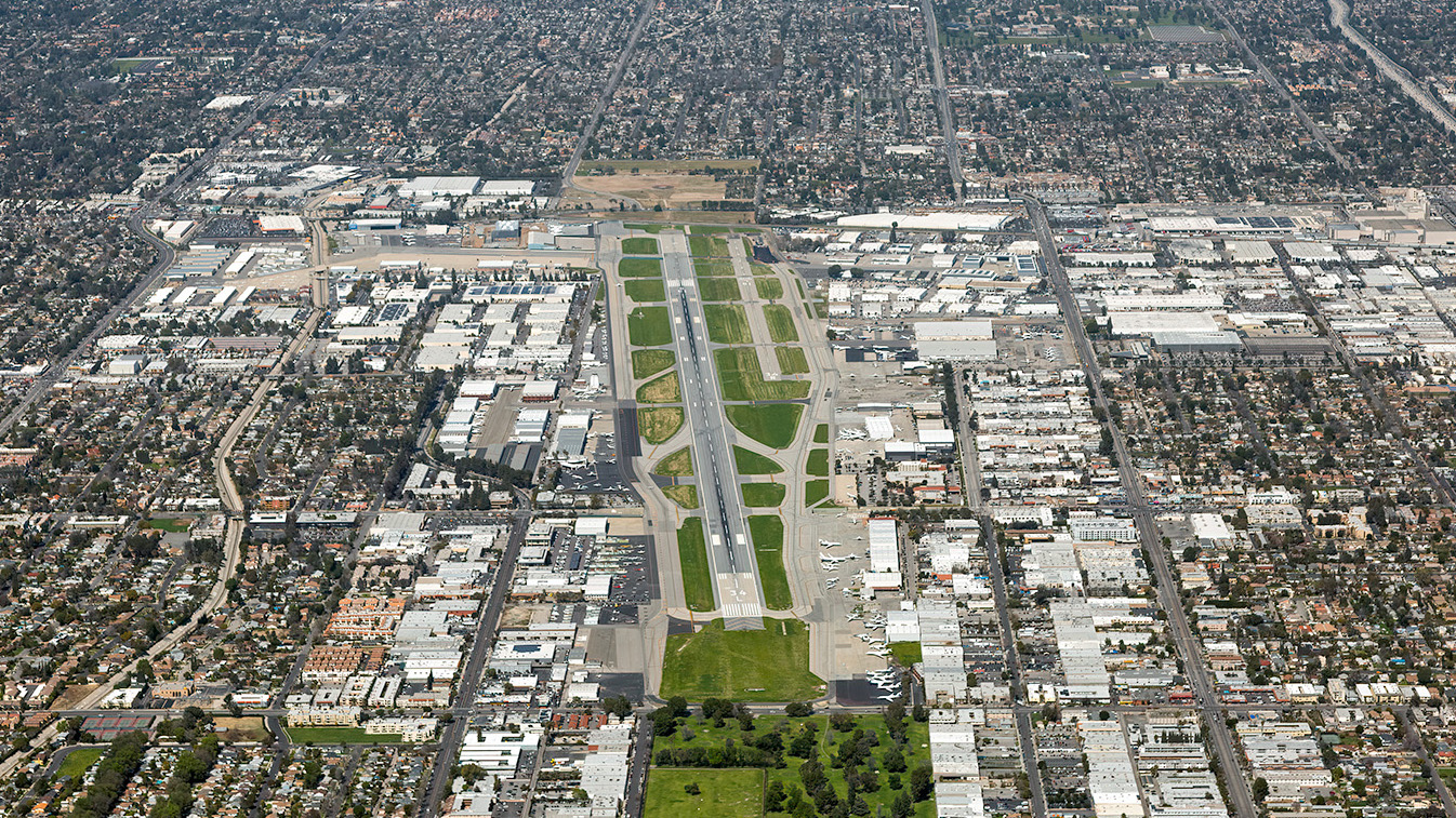 Aviation groups continue to push back on Van Nuys landing fee