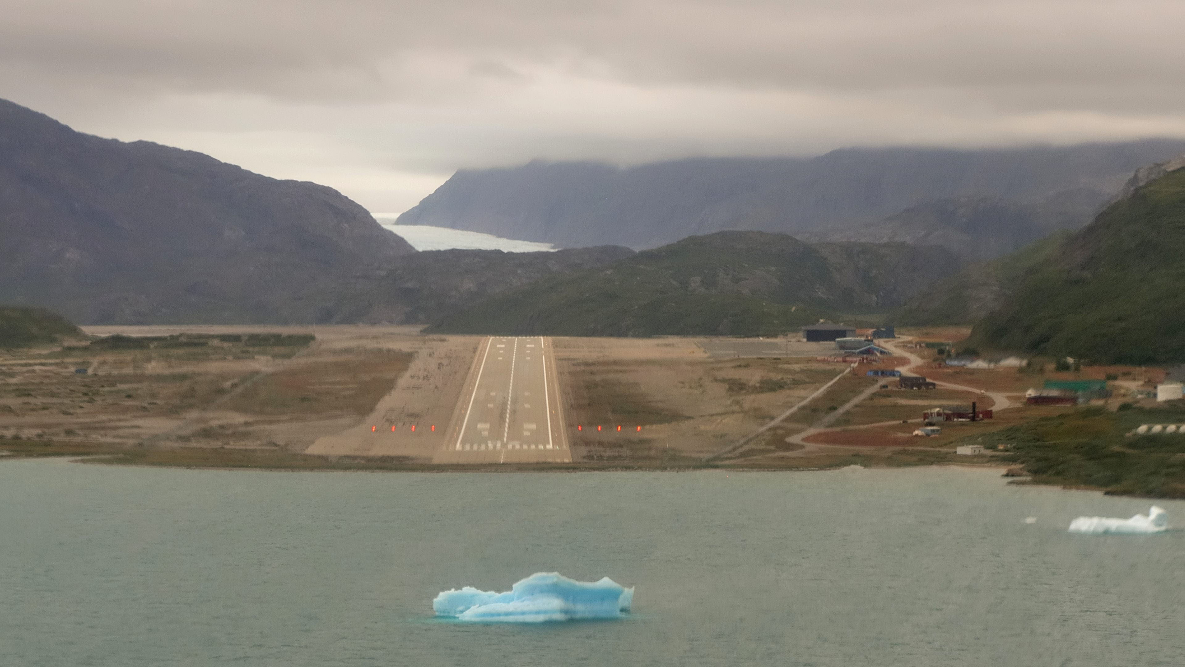 Saying goodbye to a legendary airport