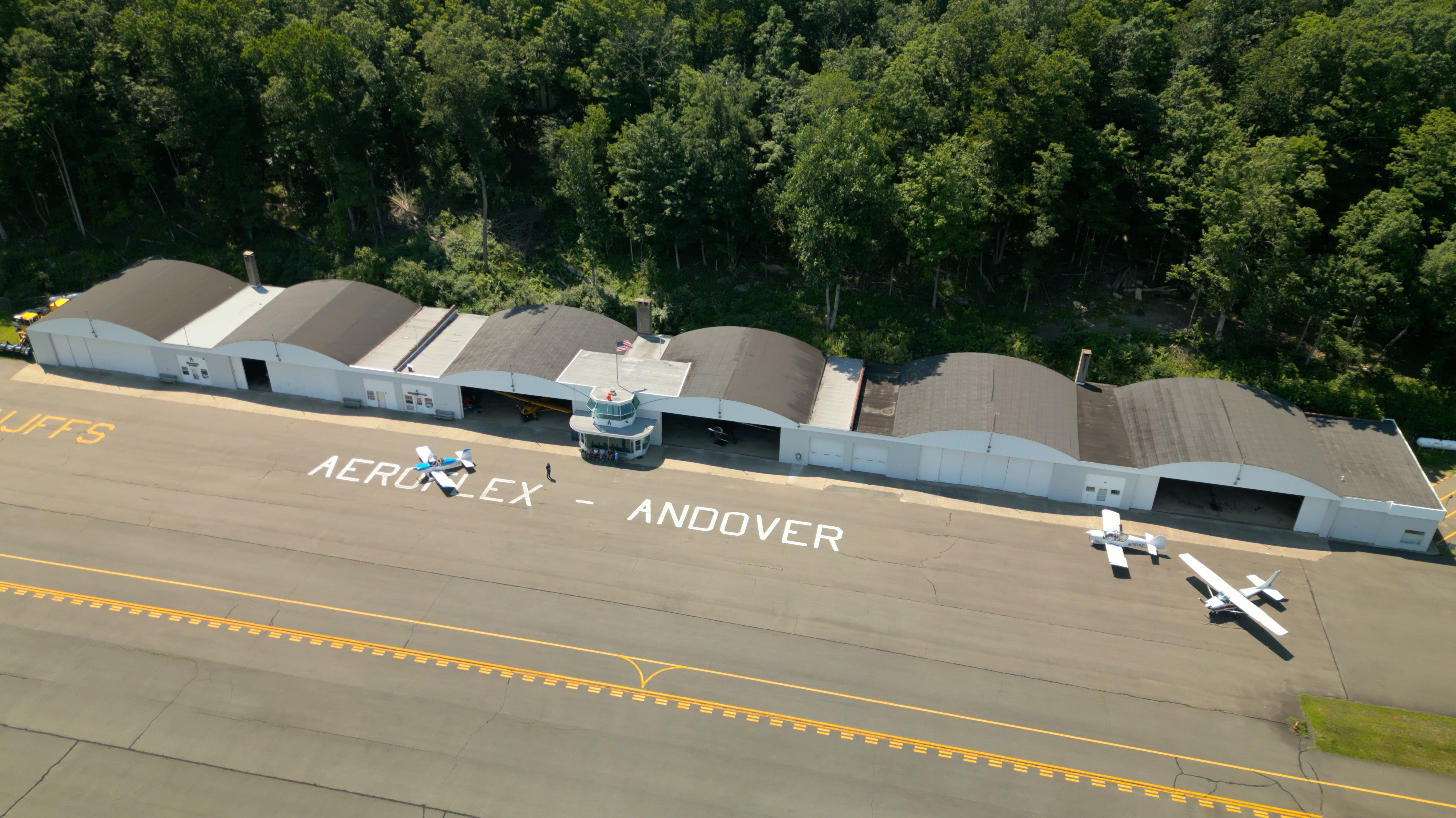 Eviction notices threaten Aeroflex-Andover Airport