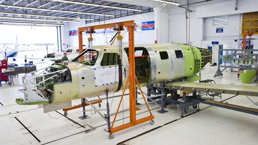 AOPA file photo of Piper factory.