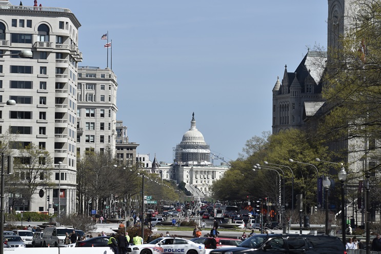 The Capitol is home to the U.S. Congress and its House and Senate governing bodies, which have influence over general aviation. Photo by David Tulis.